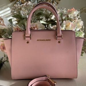 Michael Kors Selma Pastel Pink Bag